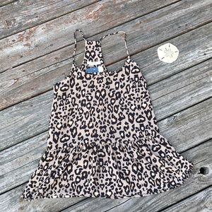 Newbury Kustom animal print top 🐾